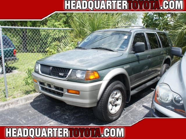 Photo of 1998 Mitsubishi Montero Sport