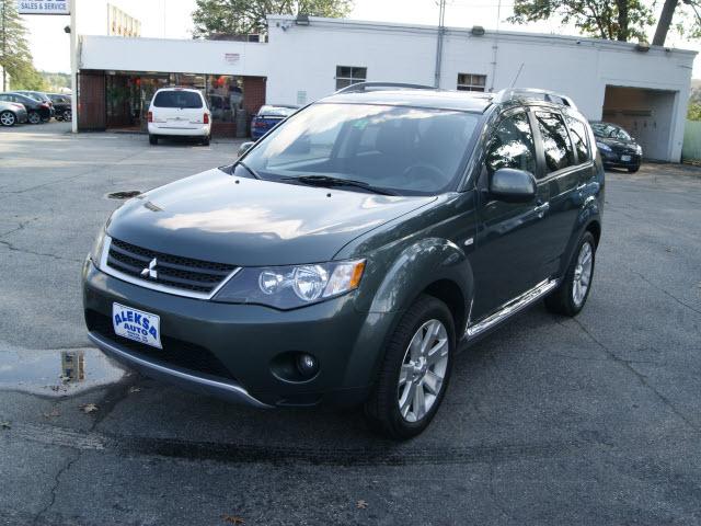 Photo of 2008 Mitsubishi Outlander