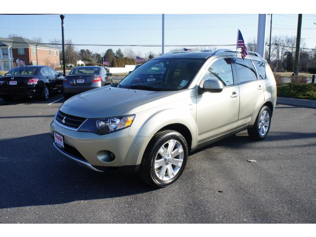 Photo of 2008 Mitsubishi Outlander