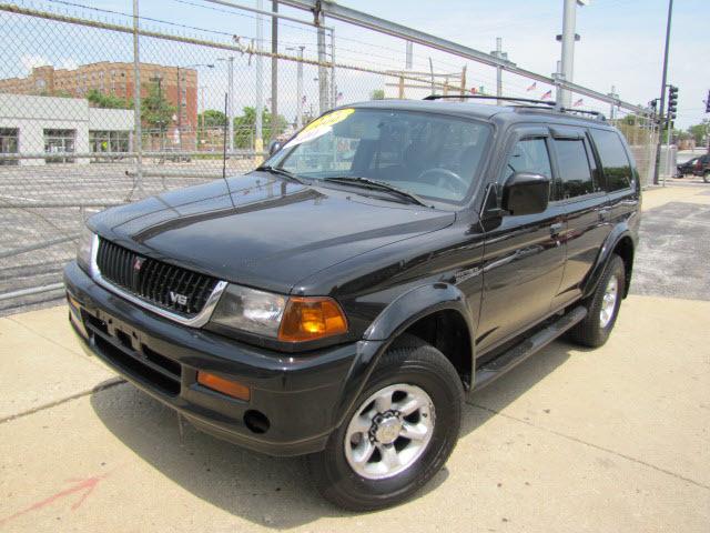 Photo of 1999 Mitsubishi Montero Sport