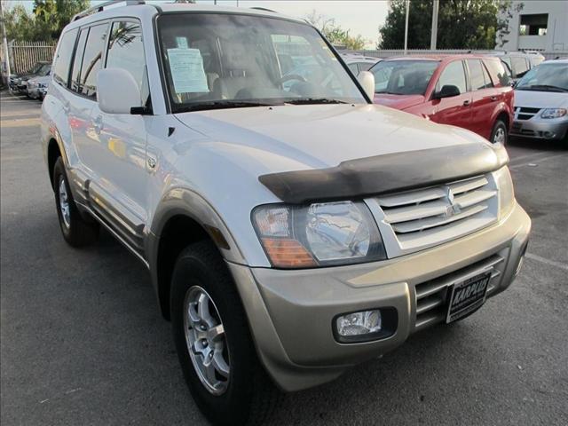 Photo of 2002 Mitsubishi Montero