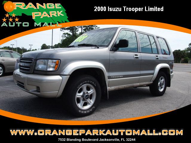 Photo of 2000 Isuzu Trooper