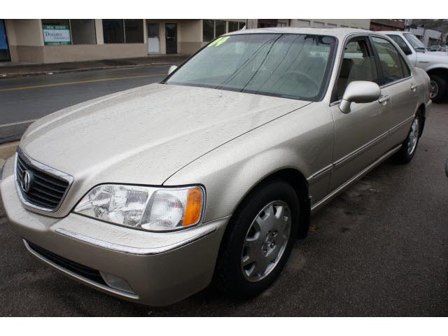 Photo of 2004 Acura RL