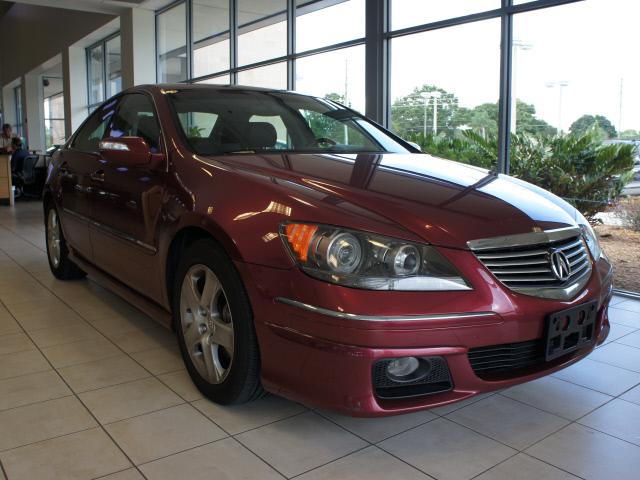 Photo of 2006 Acura RL