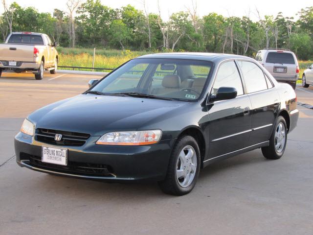 Photo of 2000 Honda Accord