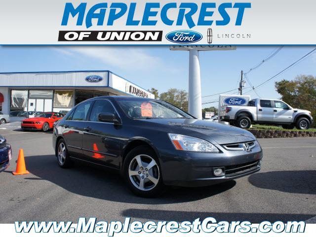 Photo of 2005 Honda Accord
