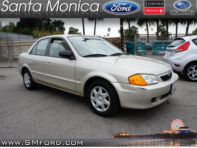 Photo of 2000 Mazda Protege