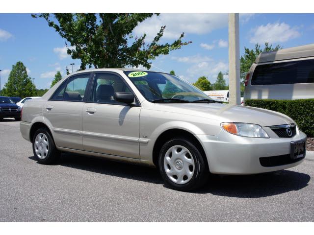 Photo of 2001 Mazda Protege