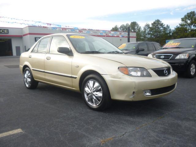 Photo of 2003 Mazda Protege