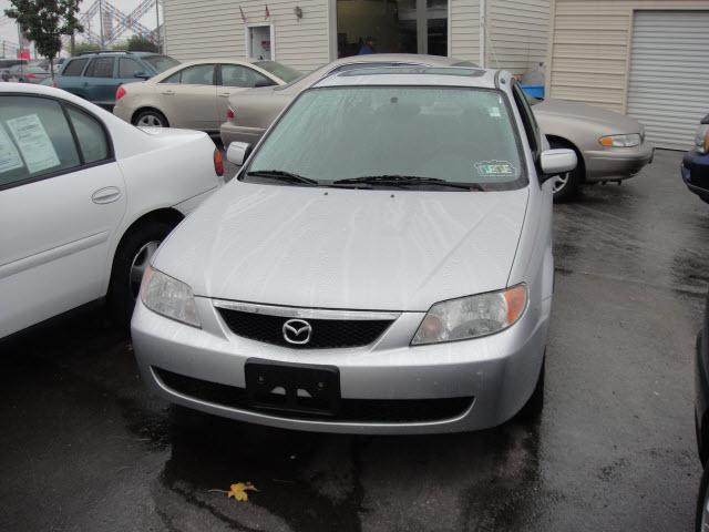 Photo of 2001 Mazda Protege
