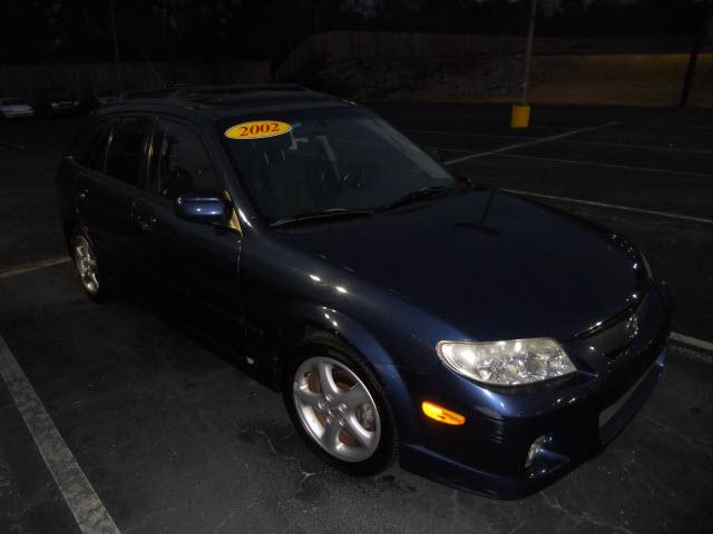 Photo of 2002 Mazda Protege