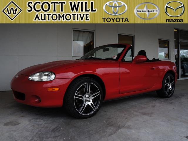 Photo of 2004 Mazda MX-5 Miata