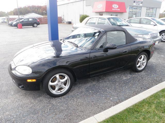 Photo of 2001 Mazda Miata