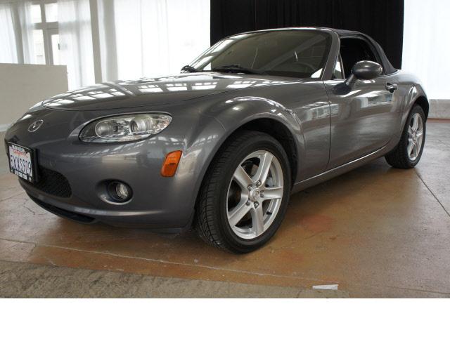 Photo of 2006 Mazda MX-5 Miata