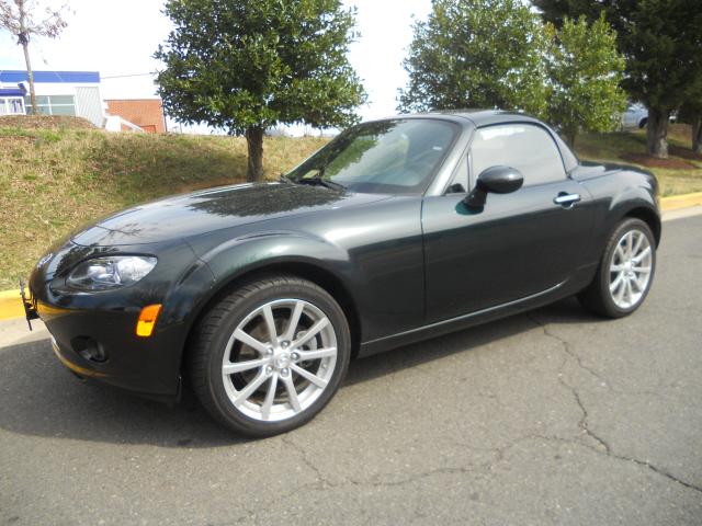Photo of 2008 Mazda MX-5 Miata
