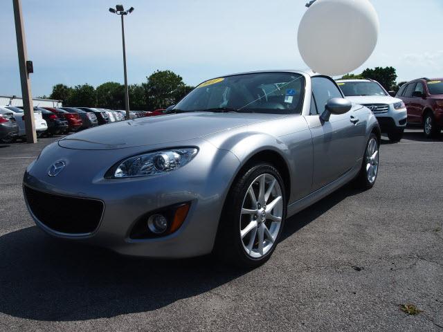 Photo of 2011 Mazda MX-5 Miata
