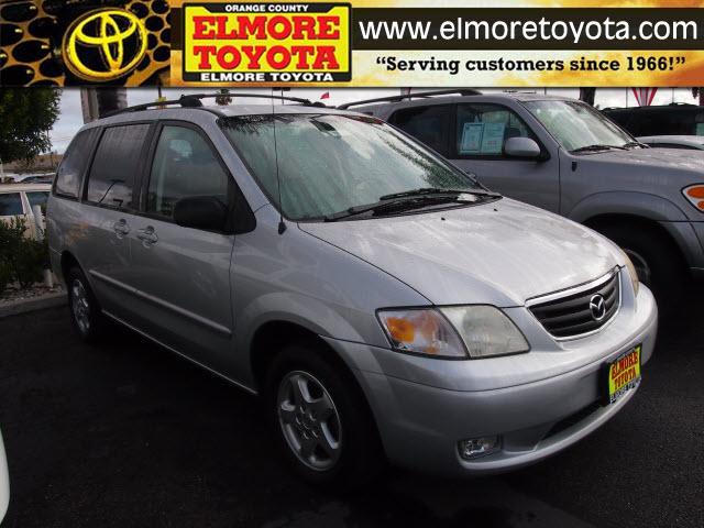 Photo of 2000 Mazda MPV