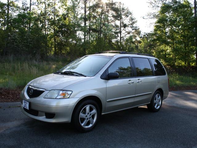 Photo of 2002 Mazda MPV