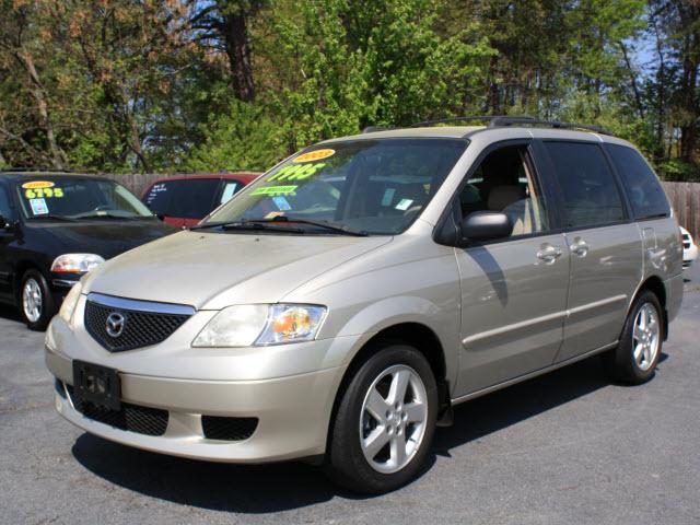 Photo of 2003 Mazda MPV