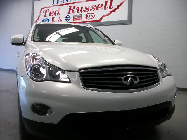 Photo of 2010 Infiniti EX35