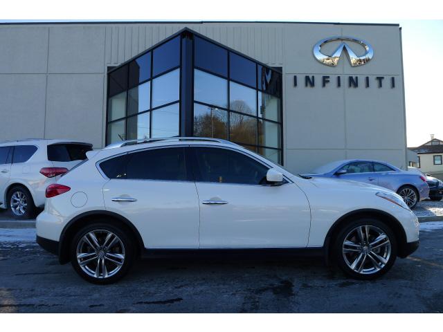Photo of 2011 Infiniti EX35
