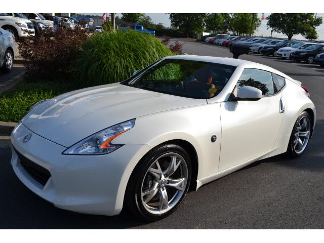 Photo of 2010 Nissan 370Z