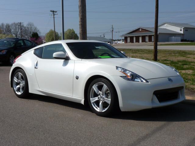 Photo of 2011 Nissan 370Z