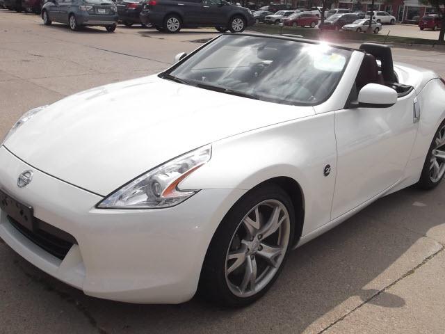 Photo of 2010 Nissan 370Z