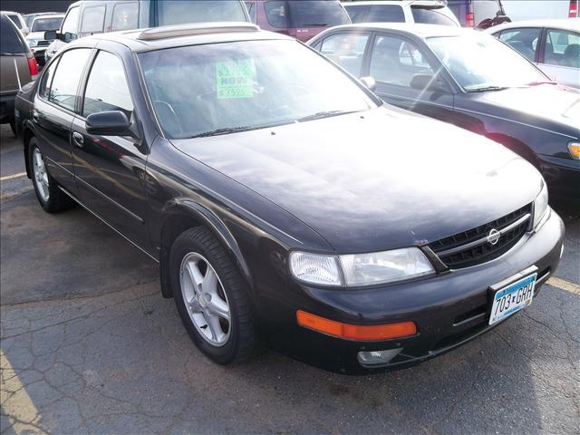 Photo of 1998 Nissan Maxima