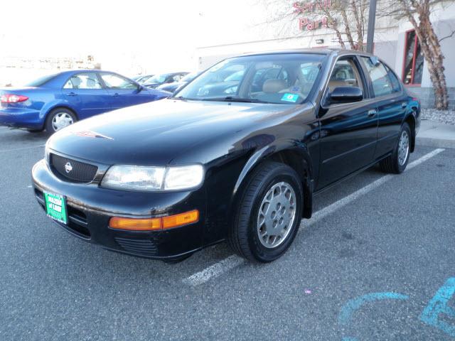 Photo of 1995 Nissan Maxima