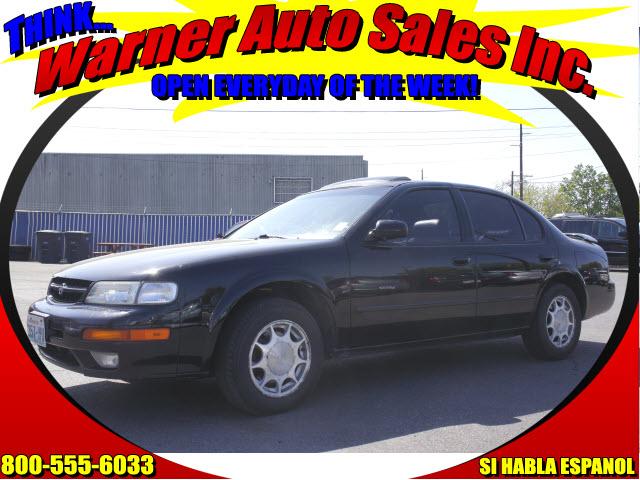 Photo of 1999 Nissan Maxima