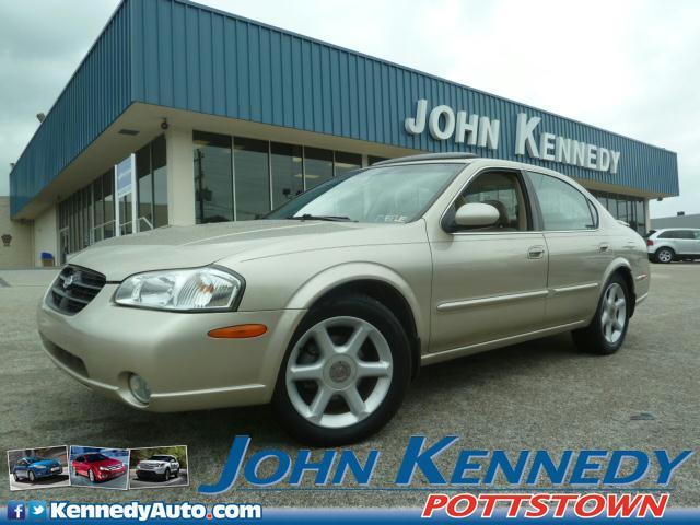 Photo of 2000 Nissan Maxima
