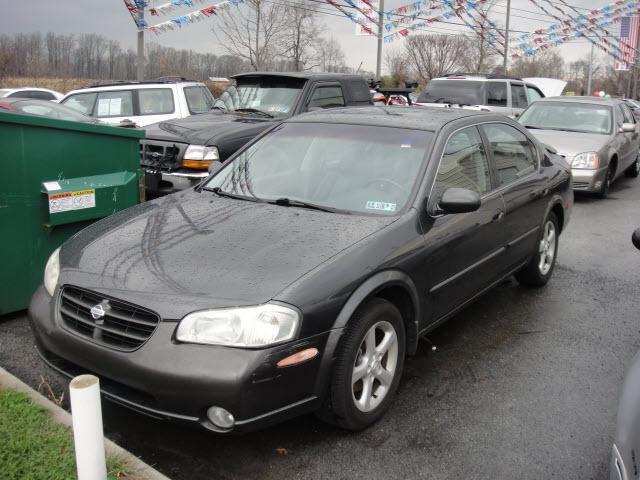 Photo of 2000 Nissan Maxima