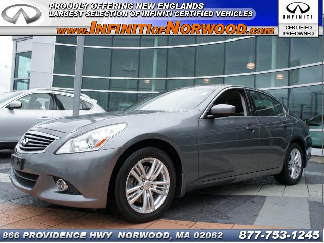Photo of 2010 Infiniti G37 Sedan
