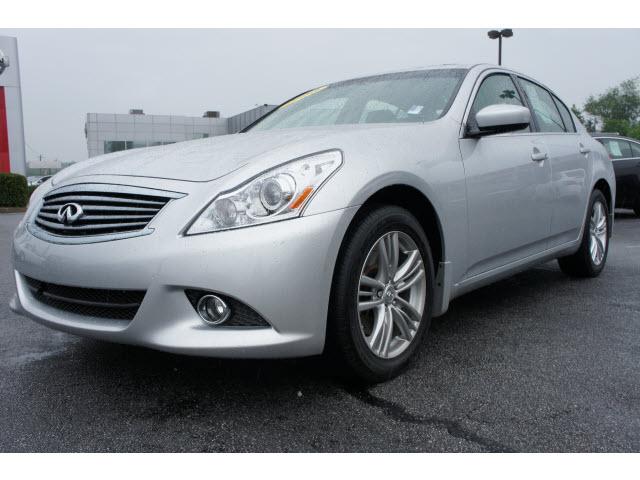 Photo of 2010 Infiniti G37 Sedan
