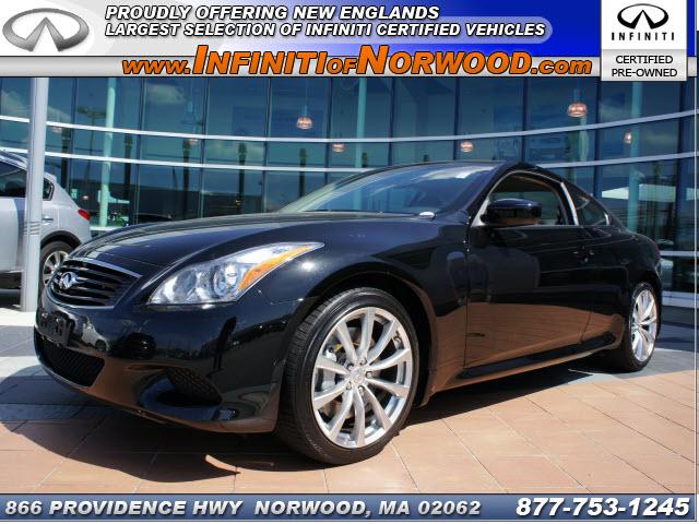 Photo of 2010 Infiniti G37 Coupe