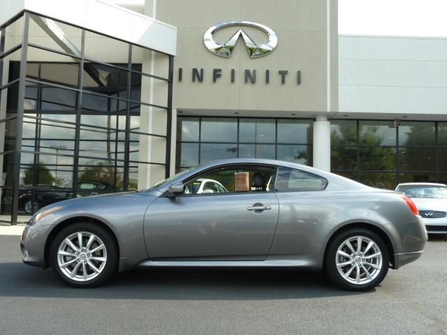 Photo of 2011 Infiniti G37 Coupe
