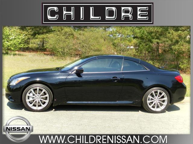 Photo of 2010 Infiniti G37 Convertible