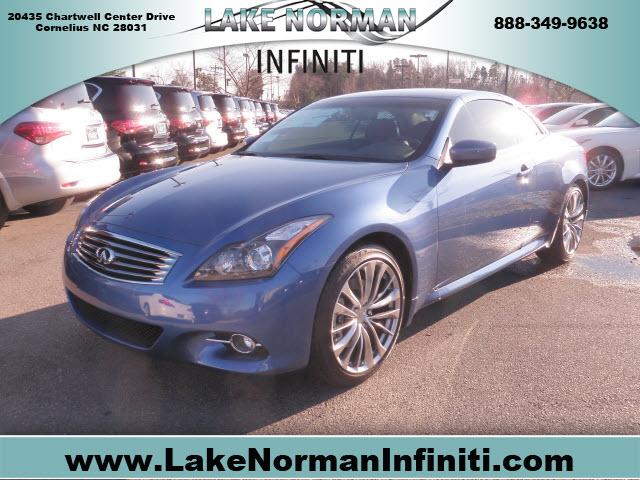 Photo of 2012 Infiniti G37 Convertible