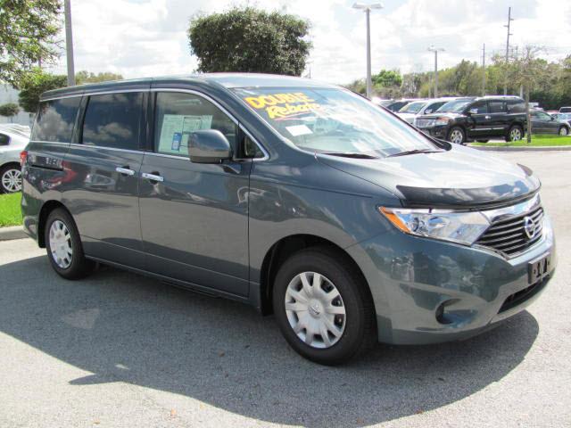 Photo of 2012 Nissan Quest