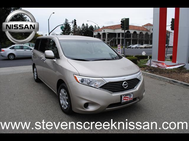 Photo of 2011 Nissan Quest
