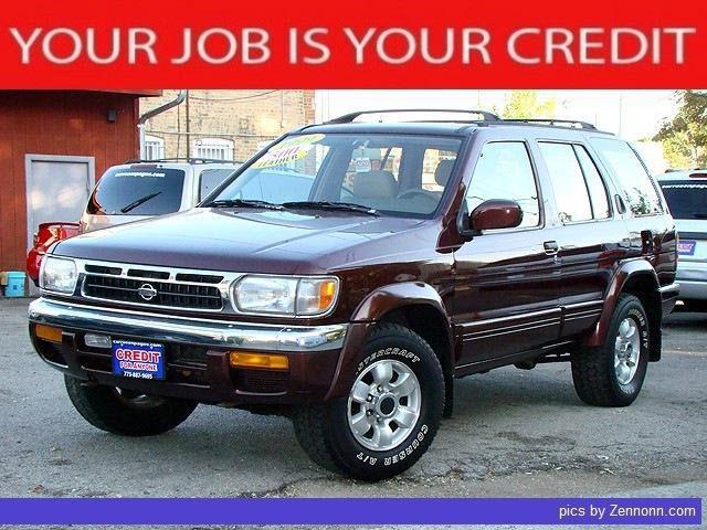Photo of 1999 Nissan Pathfinder