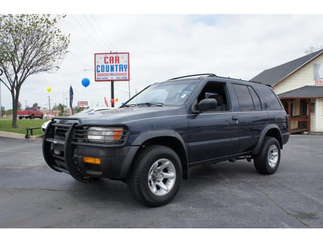 Photo of 1997 Nissan Pathfinder