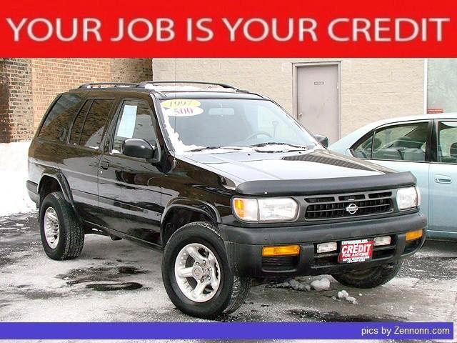 Photo of 1997 Nissan Pathfinder