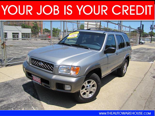 Photo of 2000 Nissan Pathfinder