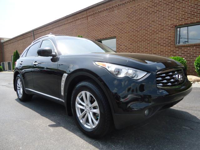 Photo of 2010 Infiniti FX35