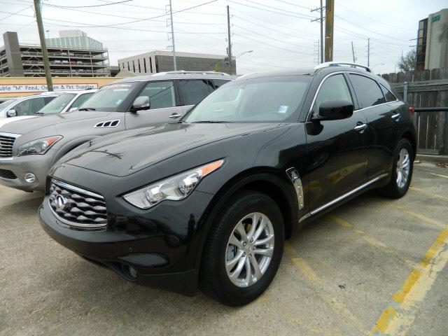 Photo of 2011 Infiniti FX35
