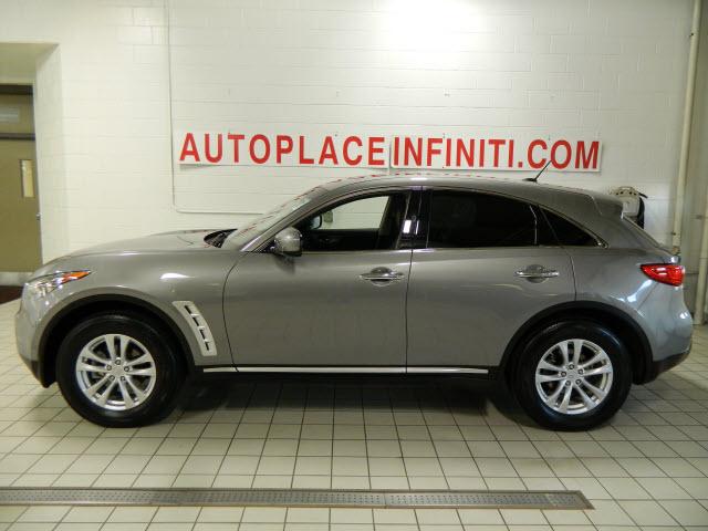 Photo of 2011 Infiniti FX35