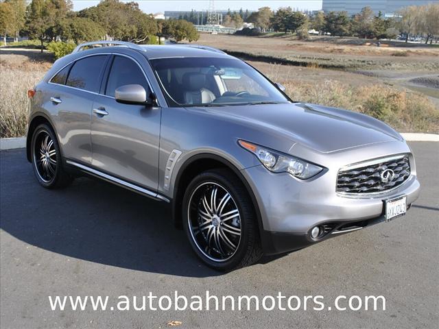Photo of 2010 Infiniti FX35