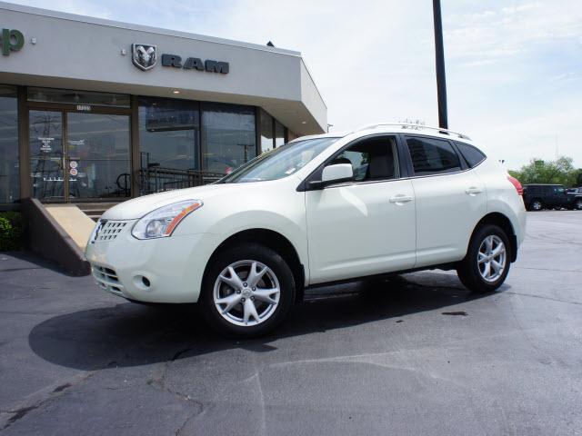 Photo of 2008 Nissan Rogue